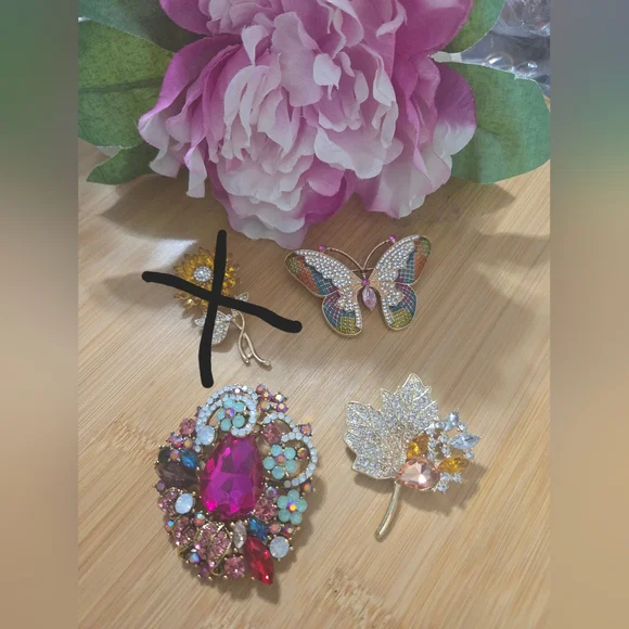 Elegant Multicolor Brooch 3 Piece Set - Picture 5 of 5